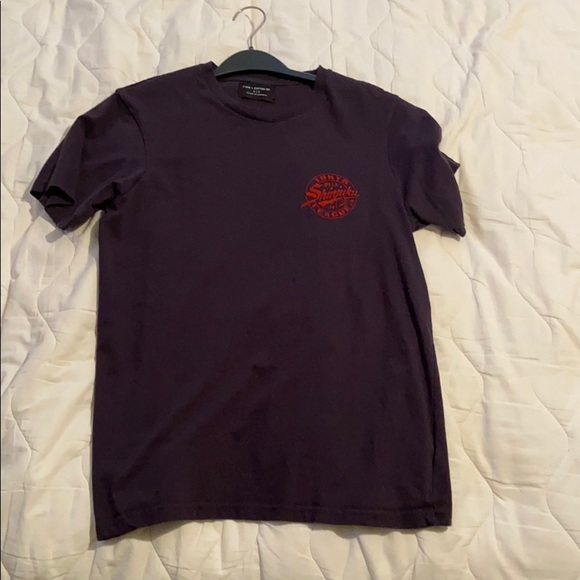 Cotton on graphic tee (NEGOTIABLE) - Picture 1 of 2